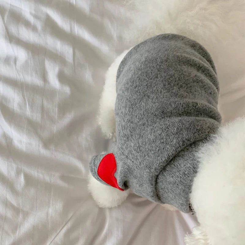 Winter Dog Shirt Heart-shaped Patch Embroidery Sweatshirt