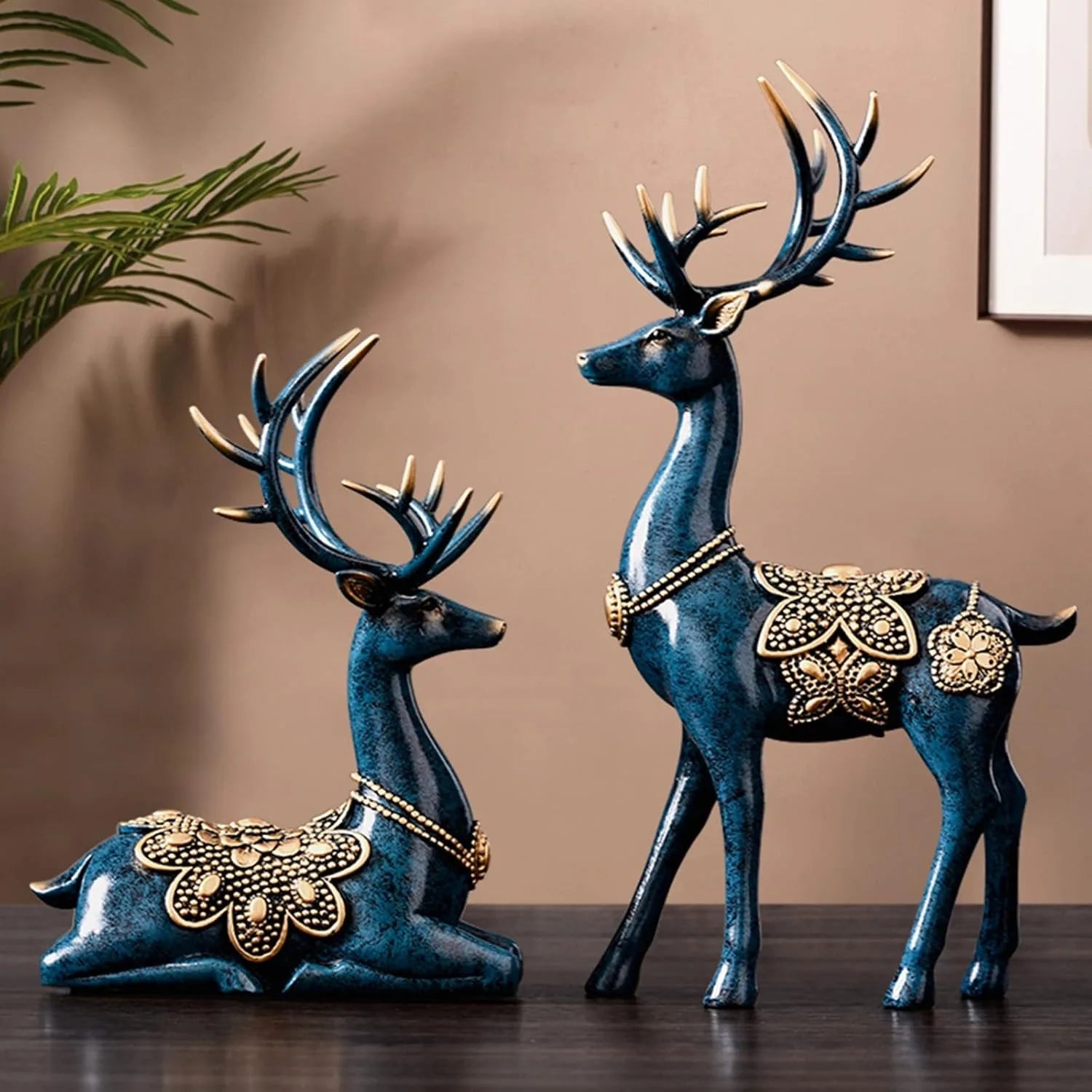 Retro Style 2Pcs Christmas Reindeer Figurines